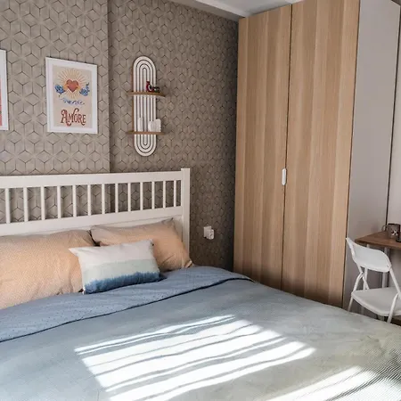 Smartly Designed Cozy 1br Lägenhet